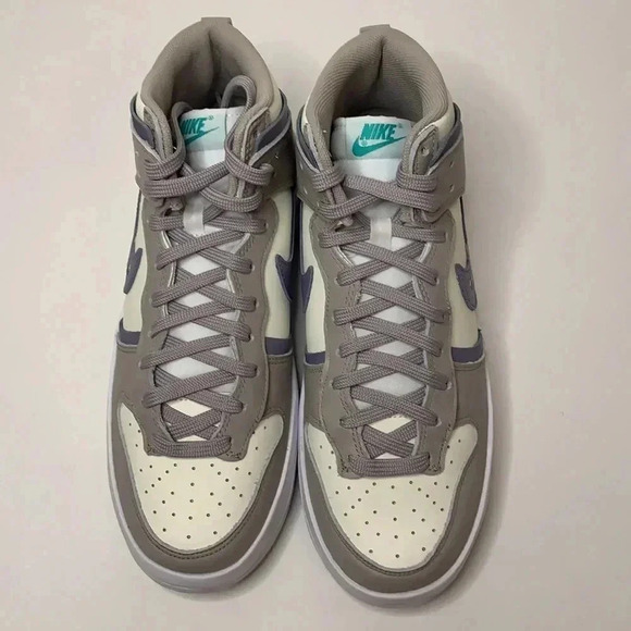 Dunk High Iron Purple Sneakers Women’s Size 7 NIB - Picture 5 of 10